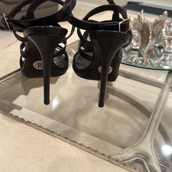 ROBERTO CAVALLI BLACK LEATHER SEXY SANDALS - Picture 5 of 7